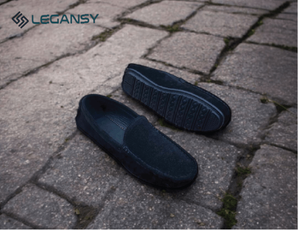 Suede Loafer Black 03