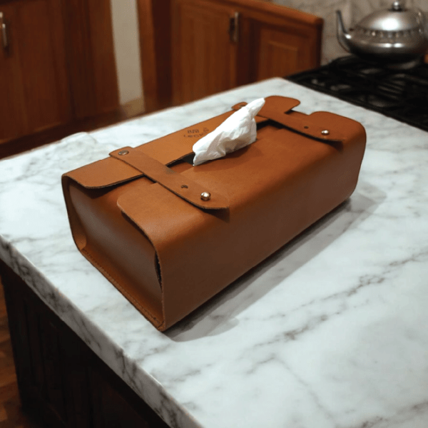 Leather Tissue box BR 03